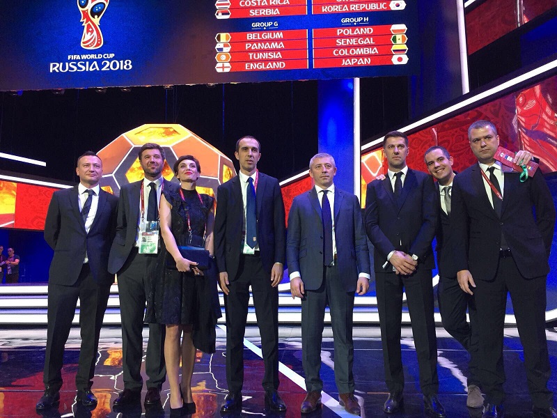 КОКЕЗА ЗА „НОВОСТИ“: Група по мери